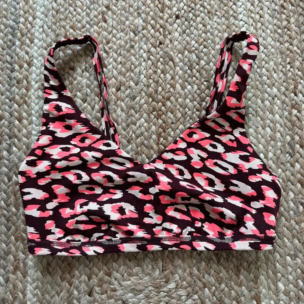 OFFLINE By Aerie Goals Plunge Sports Bra – Maplewood – Size M